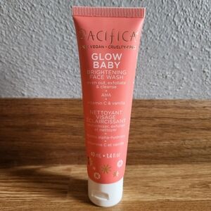 NWT Pacifica Glow Baby Brightening Face Wash